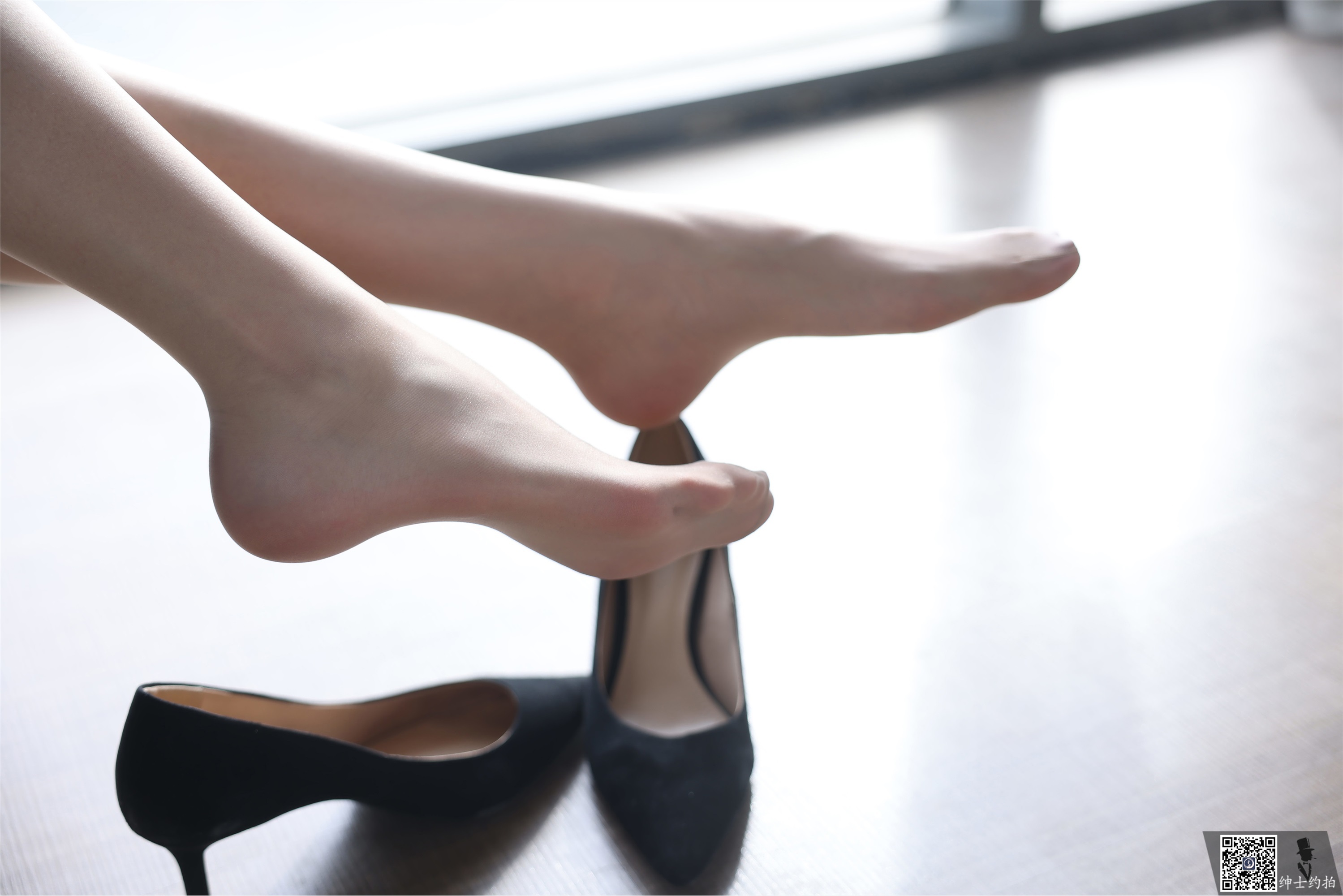 SHENSHI绅士 – SS005 依婷